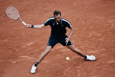 Stefanos Tsitsipas, Daniil Medvedev impress at French Open