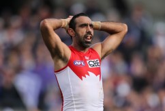 Adam Goodes rejects hall of fame, AFL apologises