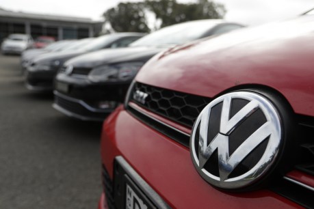 Former VW bosses to pay in Dieselgate settlement