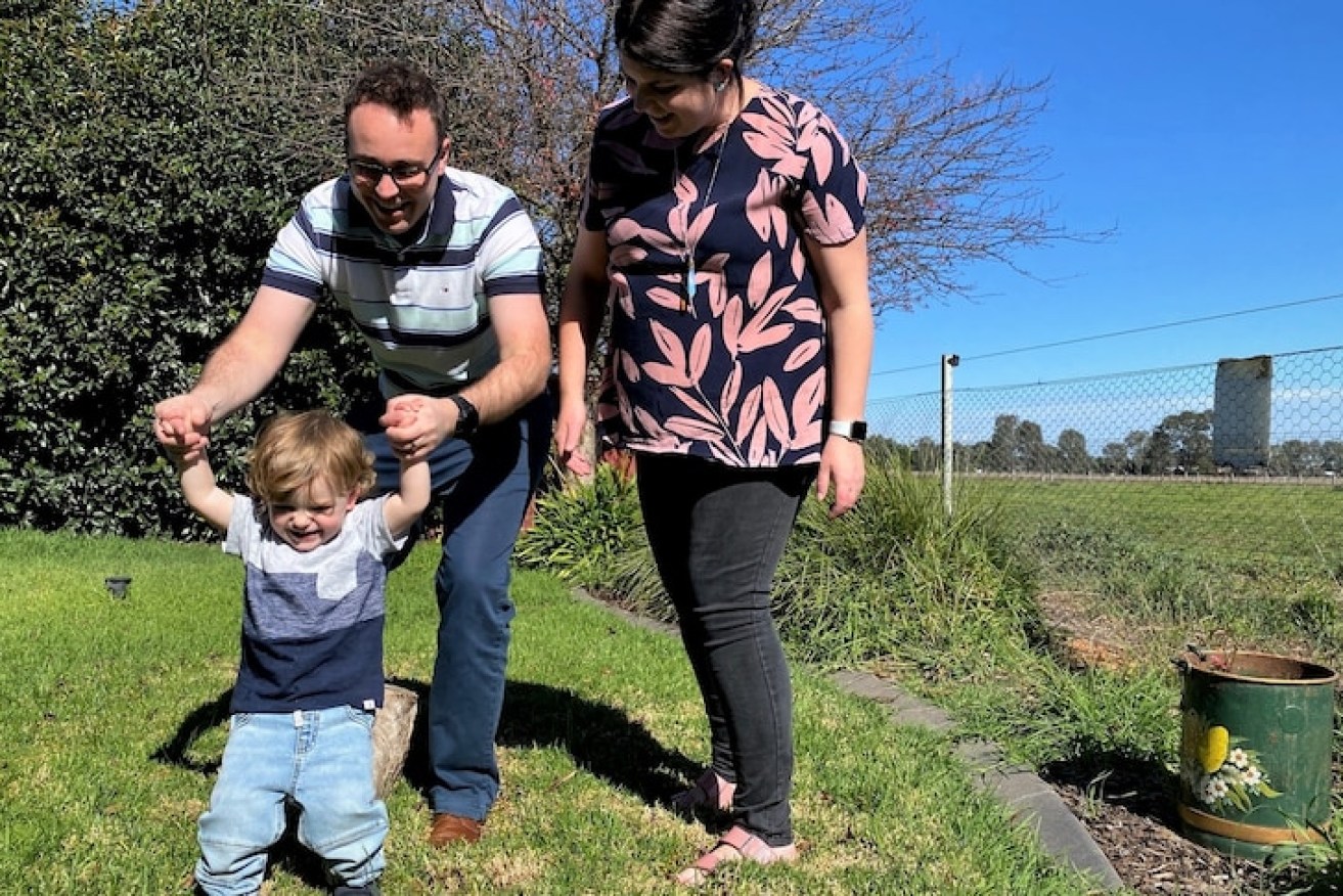 Jessica and Geoff Zach have moved from Melbourne to Wangaratta with their young child Teddy.