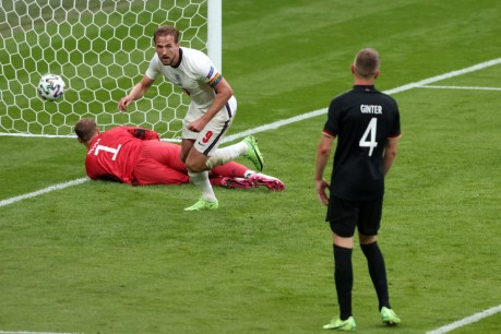 England beats Germany to reach Euro quarters