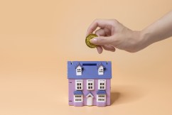 Many mortgage holders caught in refinancing trap