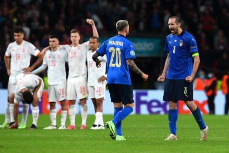 Italy through to Euro 2020 final after shootout win