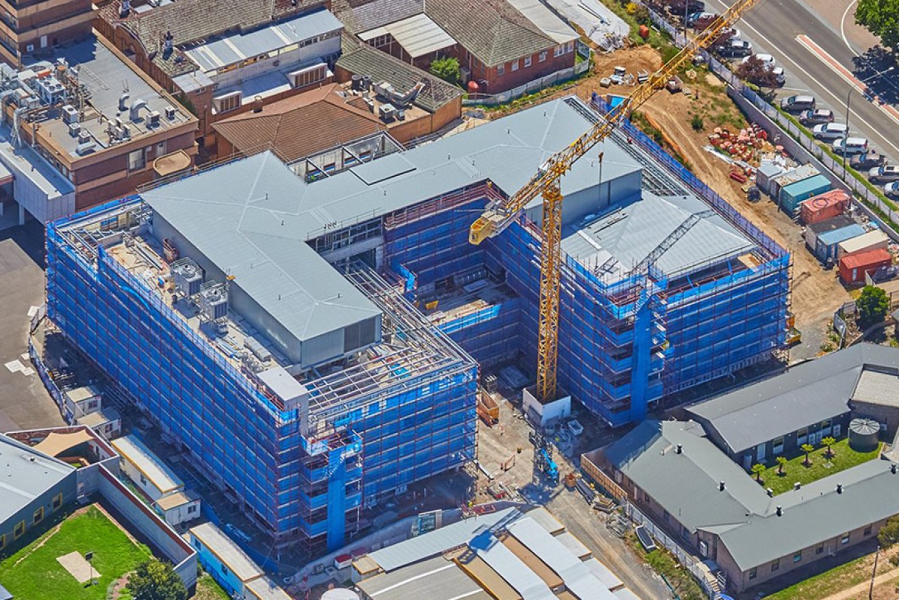 A Sydney-based worker at the Goulburn Hospital construction site has been confirmed with COVID.