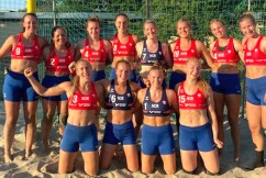 P!nk supports Norway beach handball team