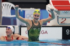 Kaylee McKeown scoops the pool at World Cup