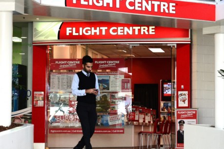 Flight Centre profit takes off as prices lose altitude