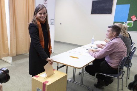 Iceland elects male-majority parliament
