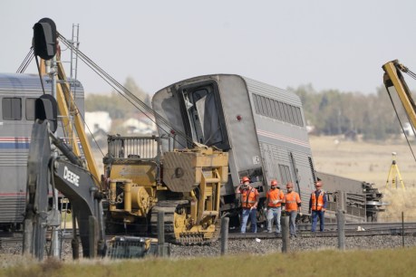 Investigators probe deadly US train crash