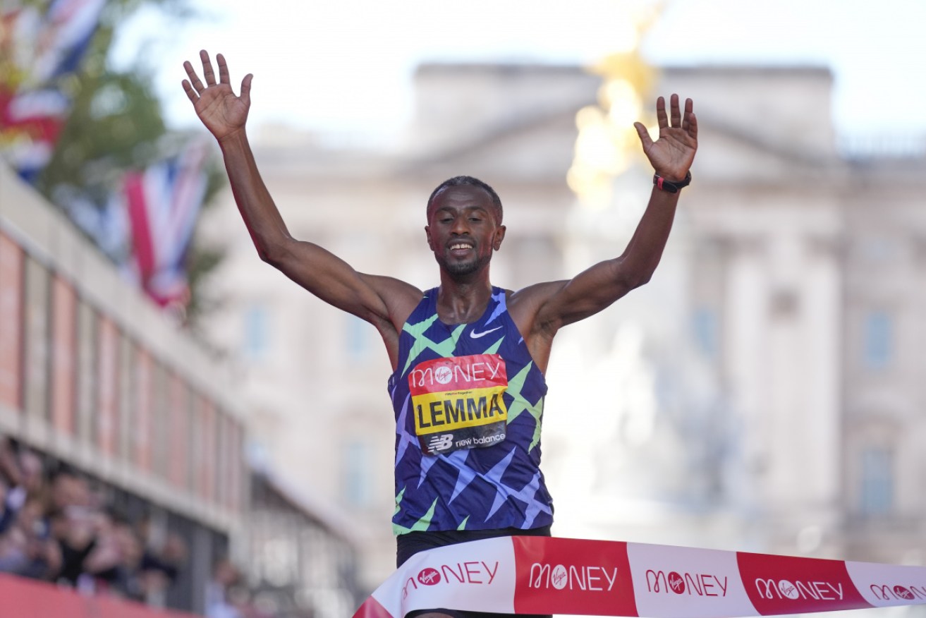 Ethiopia's Sisay Lemma has won the London Marathon, 27 seconds ahead of Kenya's Vincent Kipchuma.