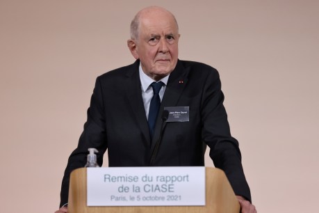 France reveals 216,000 clergy abuse victims 