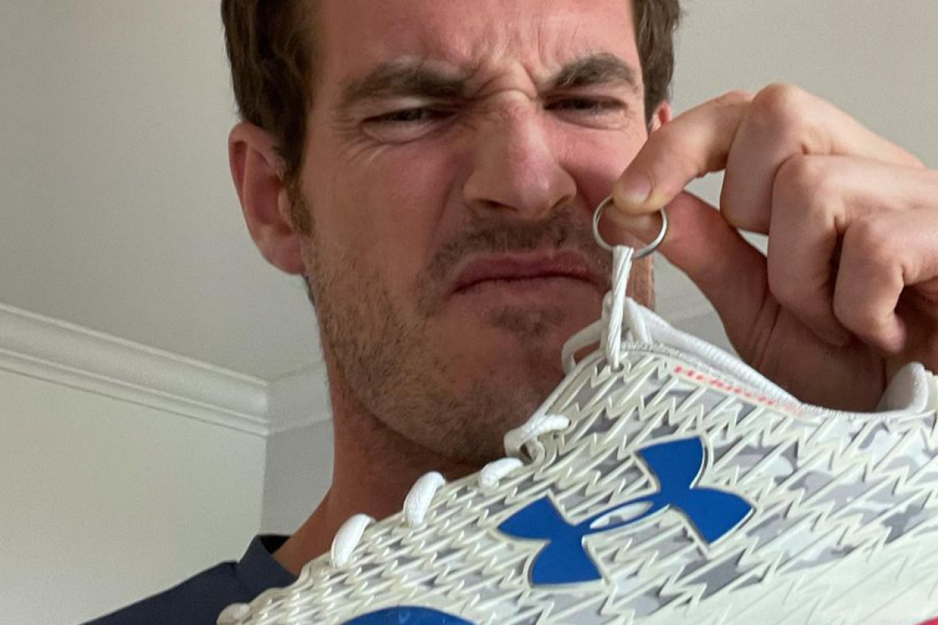 Murray had left his sweaty tennis shoes, with his wedding ring tied to the laces, to air out overnight. The next morning, the shoes were gone.