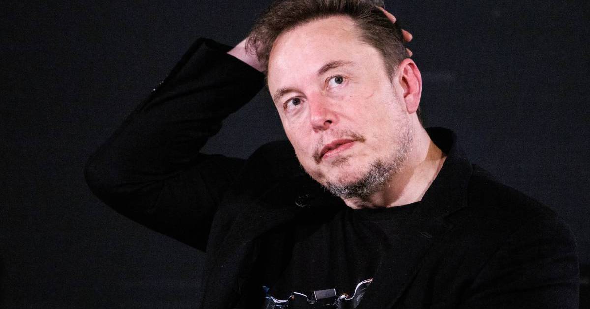 Musk ordered to give evidence in Twitter takeover probe