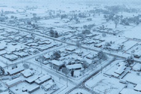 'Unreal' snow blast buries towns