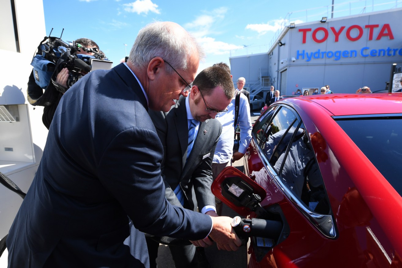 Scott Morrison tours Toyota's hydrogen plant in Melbourne, ahead of the electric vehicle announcement.