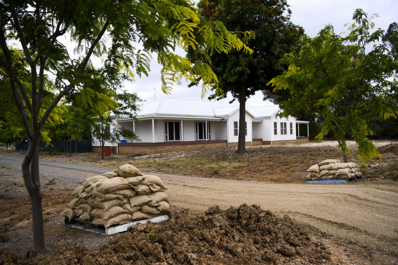 Residents in Forbes have been busy sandbagging ahead of the expected flood peak.