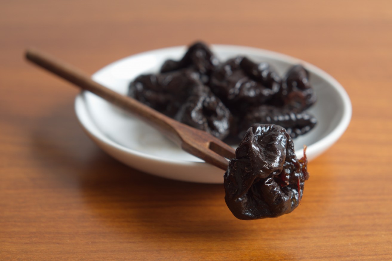 Prunes are moreish, just like potato chips, but paradoxically they also curb your appetite. 