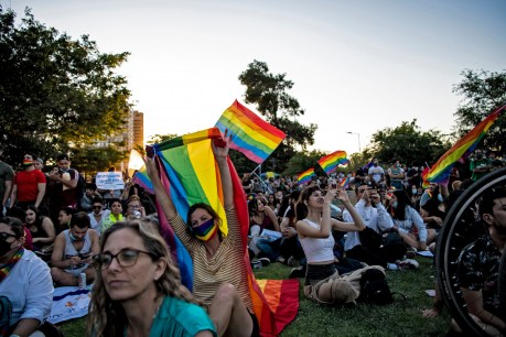 Chile legalises same-sex marriage