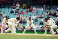 England holds on to save fourth Ashes Test at SCG