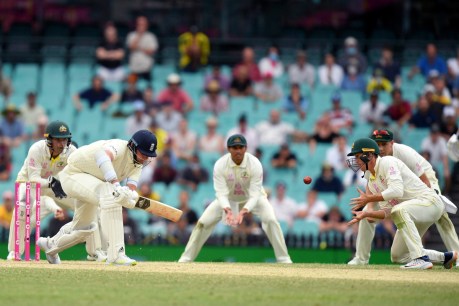 England holds on to save fourth Ashes Test at SCG