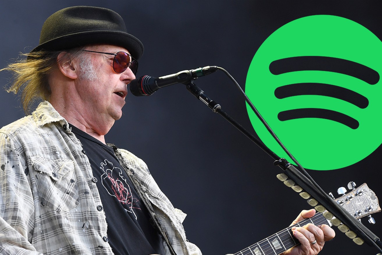 Neil Young has taken a stand against anti-vax messaging from podcaster Joe Rogan.