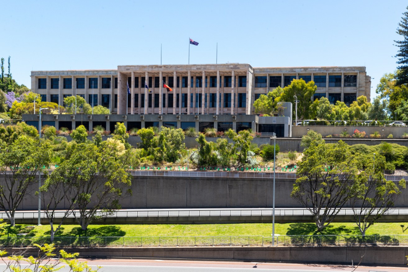 A fringe WA MP has been suspended from state parliament after failing to show proof of vaccination. 