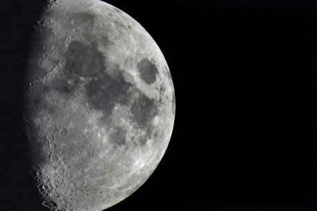 Space junk on collision course with Moon
