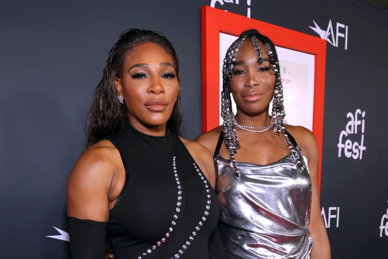 Serena Williams has slammed the New York newspaper after erroneously publishing a photo of Venus Williams.