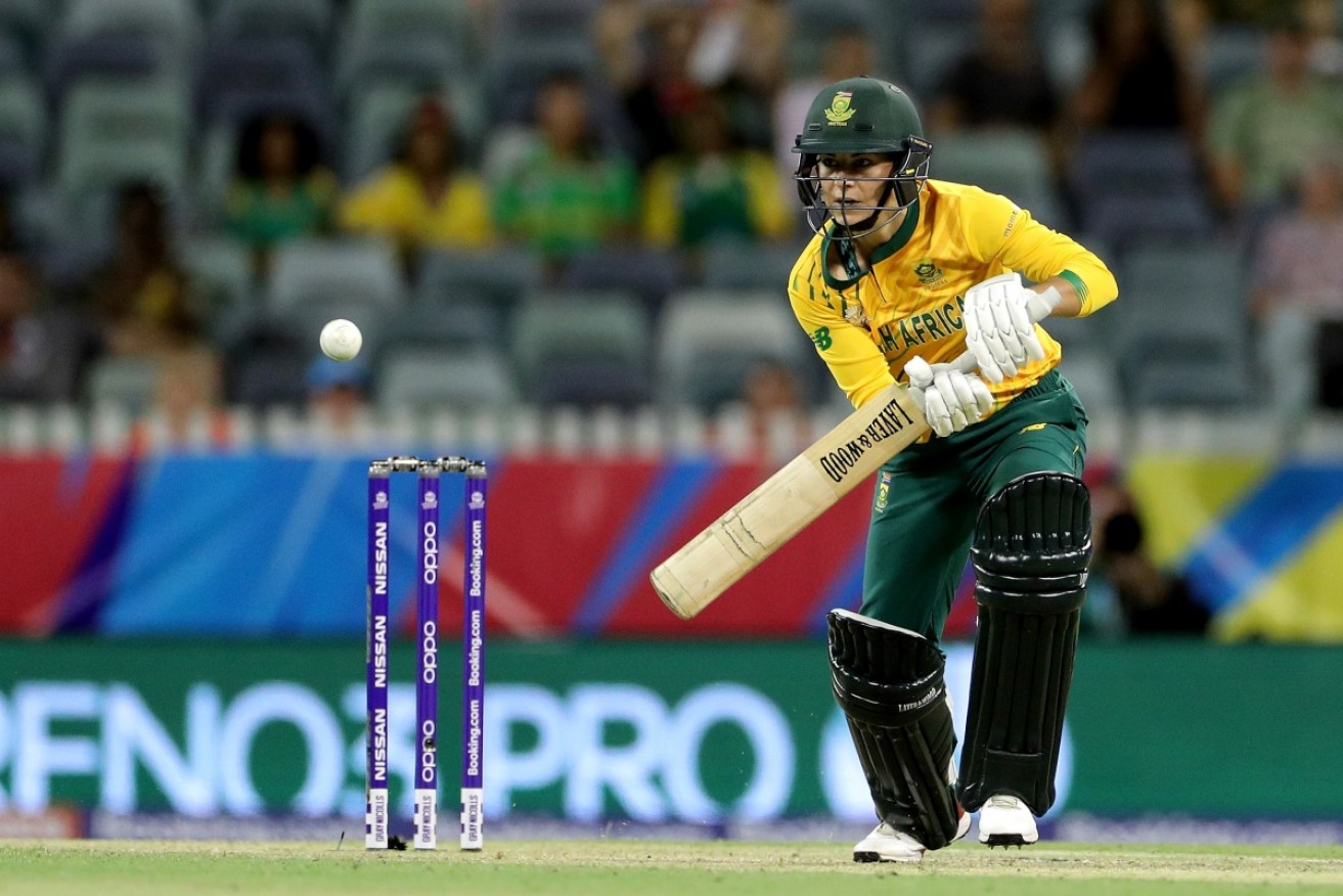 Marizanne Kapp starred with bat and ball as South Africa defeated England in the Women's World Cup.