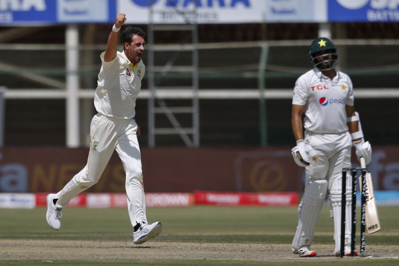 Mitchell Starc sparked a Pakistan collapse on Monday with the hosts all out for 148 in reply to 9(dec)-556.