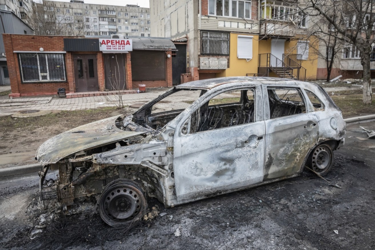 Ukrainian officials accuse Russia of blocking aid getting into the besieged city of Mariupol.