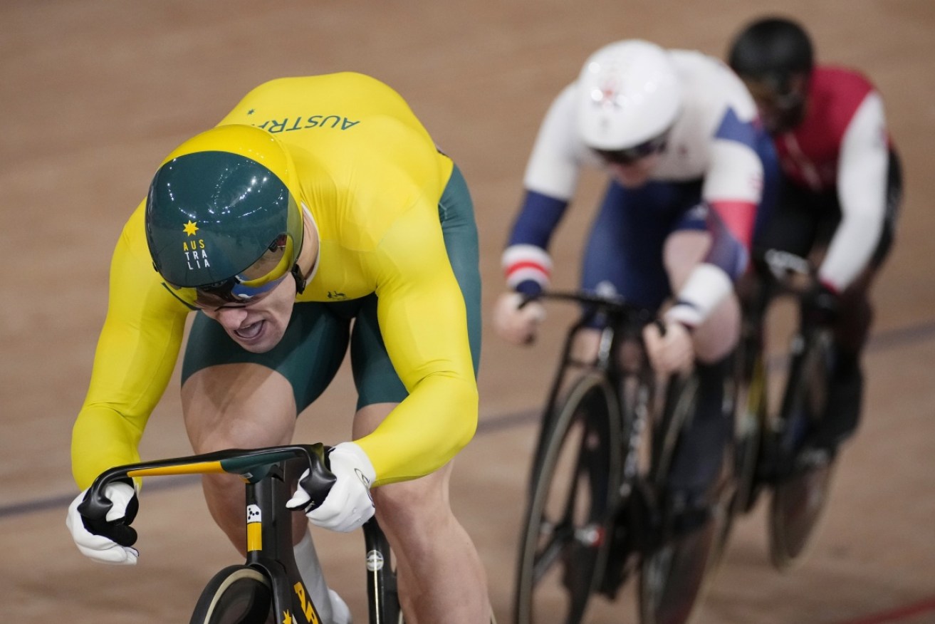 Triple Olympian Matthew Glaetzer has won the Australian keirin title for the fourth time. 