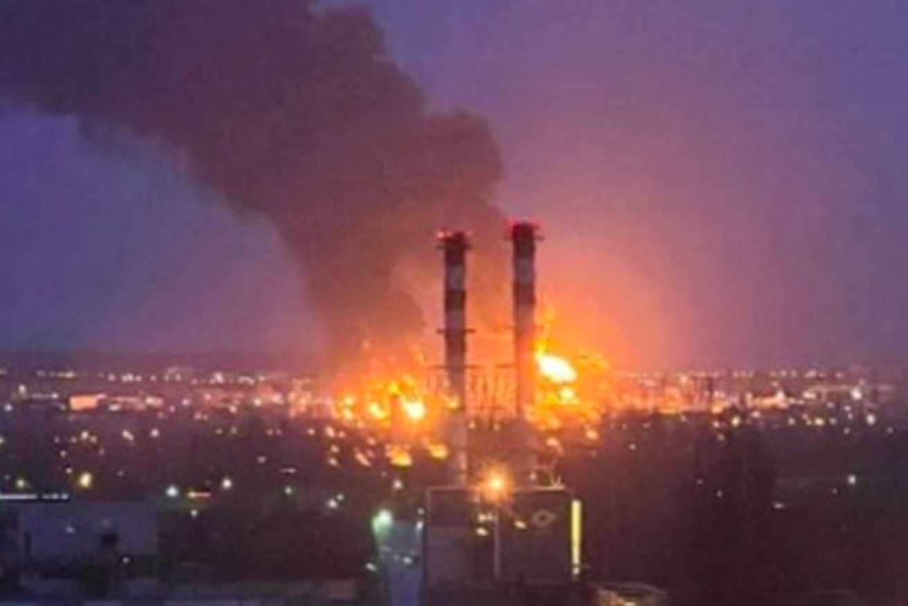 Flames and smoke pour from the shattered fuel depot in Belgorod. <i>Photo: Twitter/TPXA</i>