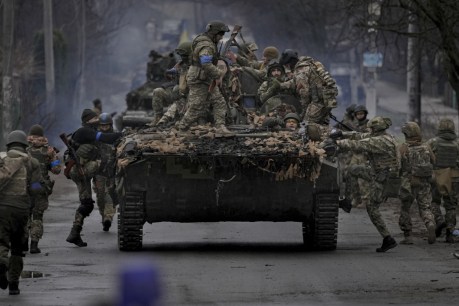 Odessa hit by missiles, as new bid to evacuate Mariupol emerges