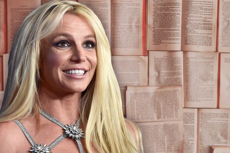 Oops? Britney deletes post she’s writing memoir
