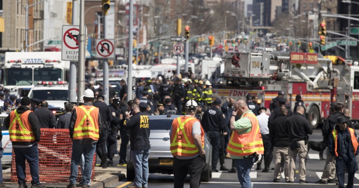 NY City police name 'person of interest' in subway shooting