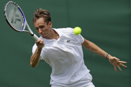 Wimbledon ‘to ban Russians, Belarusians’