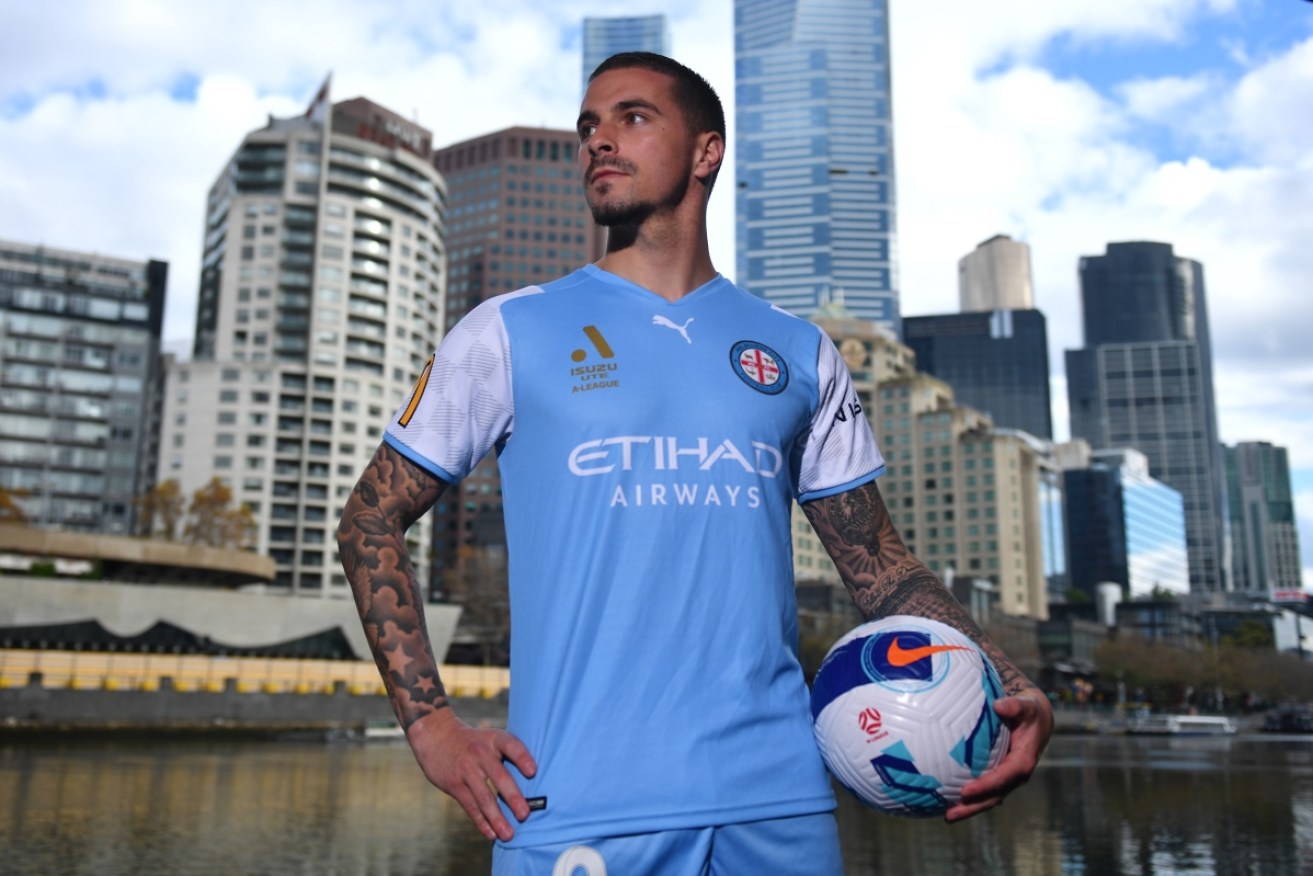 Melbourne City star Jamie Maclaren is urging fans to pack AAMI Park for the ALM grand final. 