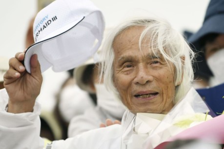 Japanese senior Kenichi Horie completes non-stop solo Pacific crossing