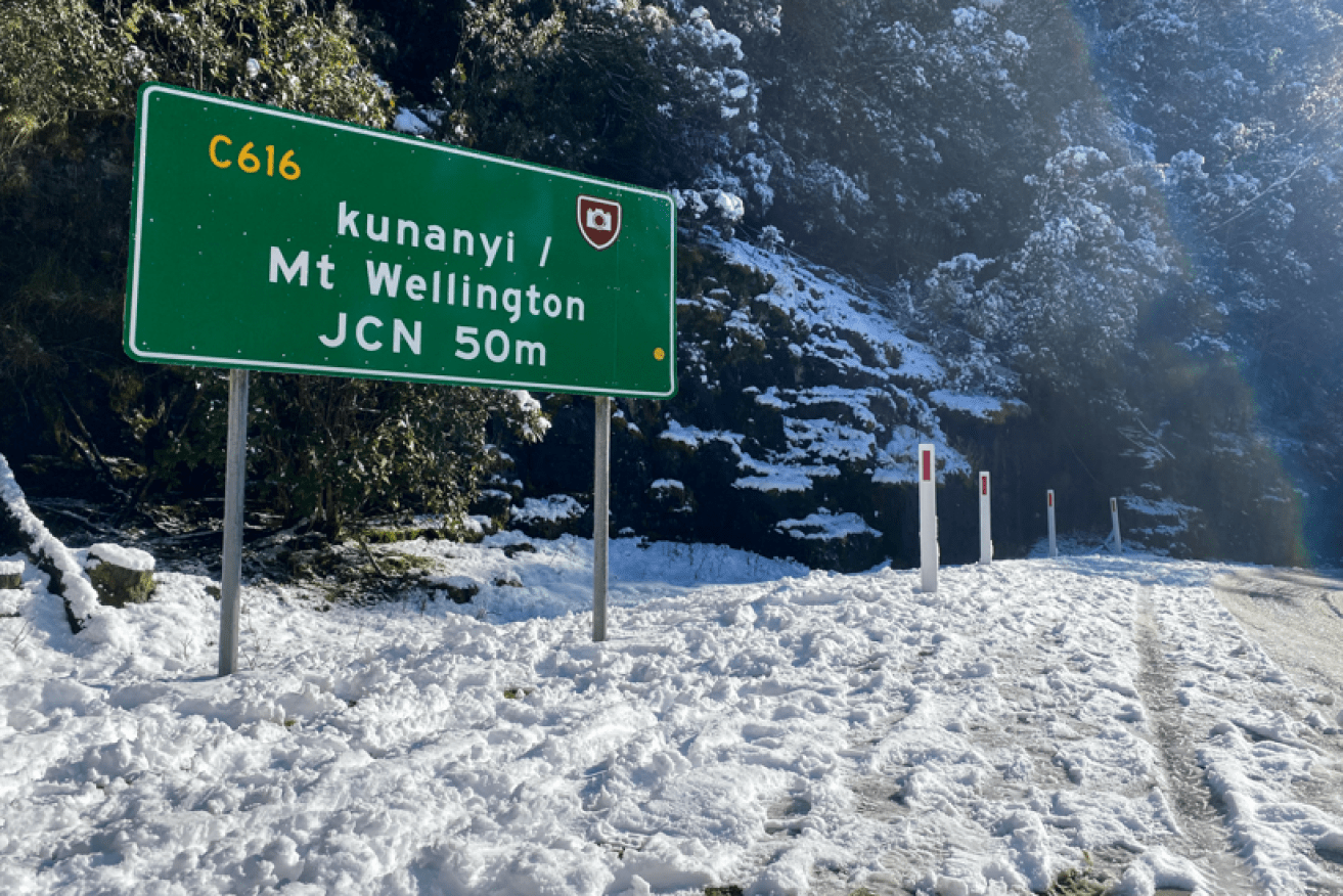 The blanket of new-fallen snow delights the eye, but it was almost a death trap for two rescued walkers. <i>Photo: AAP</i>