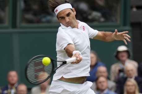 Federer 'definitely' planning return to court