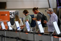 Mask rule dropped for airport terminals