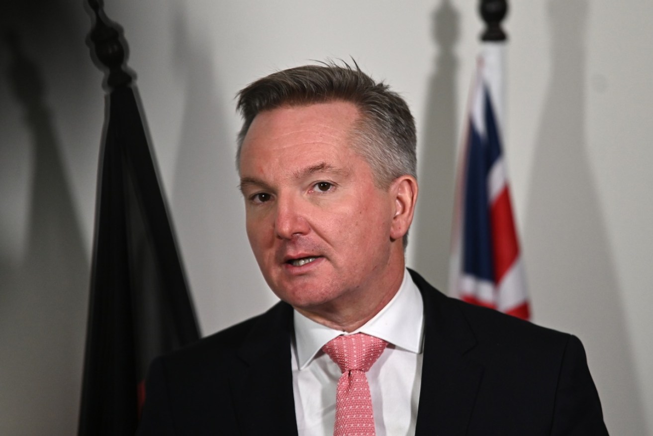Australia can become a world leader thanks to a new WA renewable hydrogen project, Chris Bowen says.