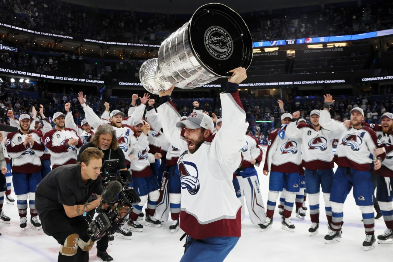 https://wp.thenewdaily.com.au/wp-content/uploads/2022/06/1656300042-Avalanche-Stanley-Cup.jpg?resize=1313,876&quality=90