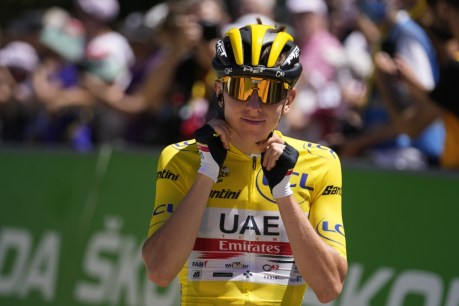 Third rider quits as virus fears grow at Tour
