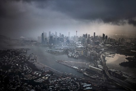 Aussies on &#8216;La Nina watch&#8217; as dry turns into downpours