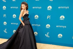 Stylish Emmys return with ‘gold carpet’ glamour 