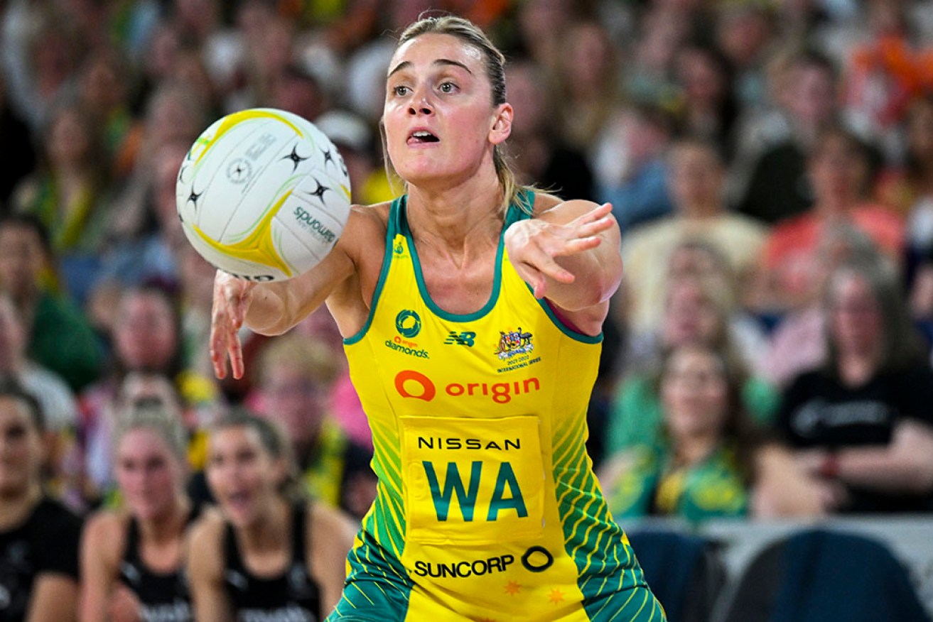 Liz Watson was in top form for the Diamonds, delivering 57 feeds into the goal circle against NZ. 