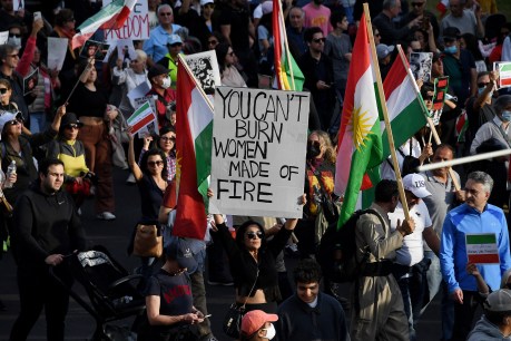 Iran protests spur rallies in Europe, US