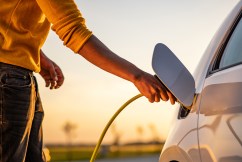 More than tax breaks needed to sell EVs